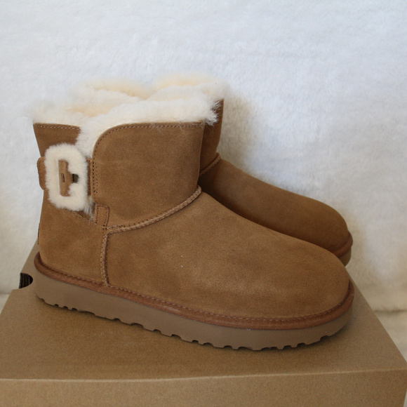 UGG MINI FLUFF BUCKLE SUEDE SHEARLING BOOTS - Picture 5 of 7